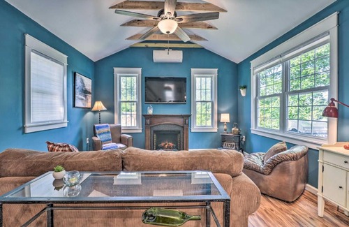 Edinburg Casa | Peaceful Virginia Cabin - Fish, Tube, Boat, Etc!