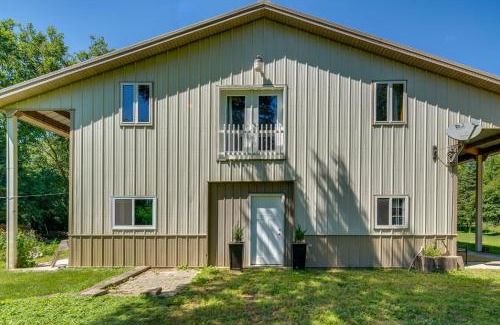 Warrenville Casa | Peaceful Warrenville Home 1 Mi to Herrick Lake!