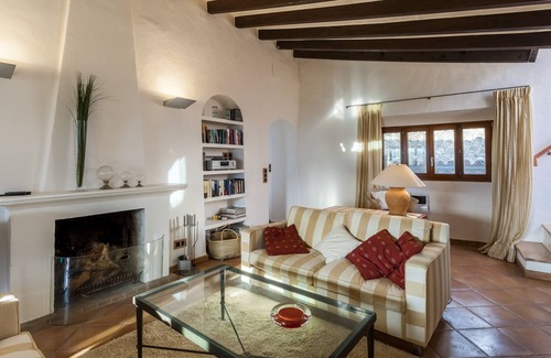 Fornalutx Villa | Villa tranquila y bien equipada en Fornalutx con piscina privada, WiFi, vistas increíbles