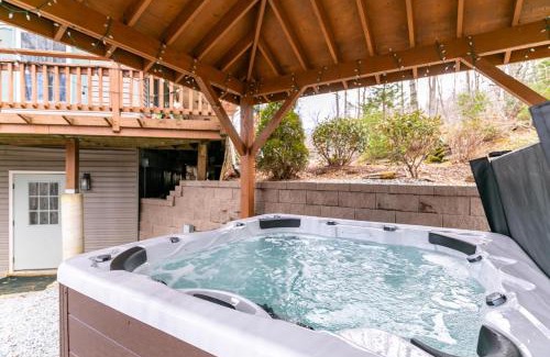 Mill Ridge Casa | Peaceful Wood Haven at Mill Ridge