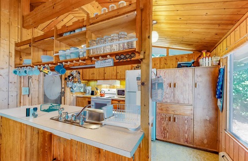 South Orleans Casa | Peaceful woodland home with spacious property, pond views, & outdoor dining