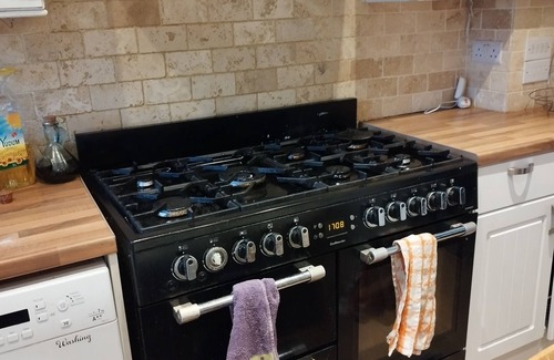 Higham Hill Casa | Peacefull and relaxing house for Families or Professionals.