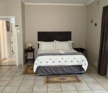 Umtentweni Casa | Peaceville