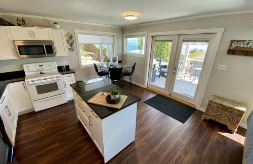 Central Okanagan Casa | Peachland Lakehouse