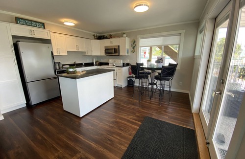 Central Okanagan Casa | Peachland Lakehouse