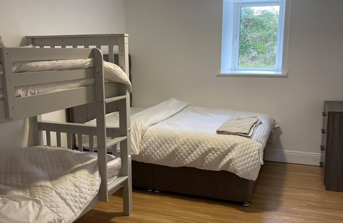 Shiplake Cabina | Peacock Farm Estate Self Contained Lodges