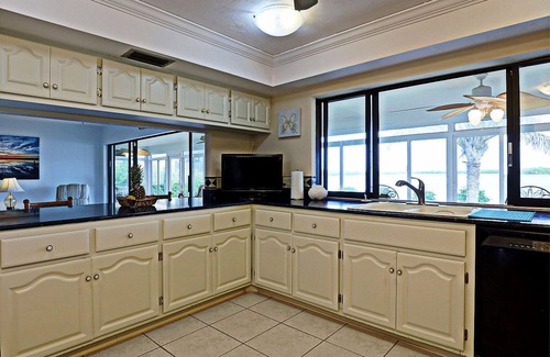 Matlacha Isles-Matlacha Shores Casa | Peacock Vacation Home
