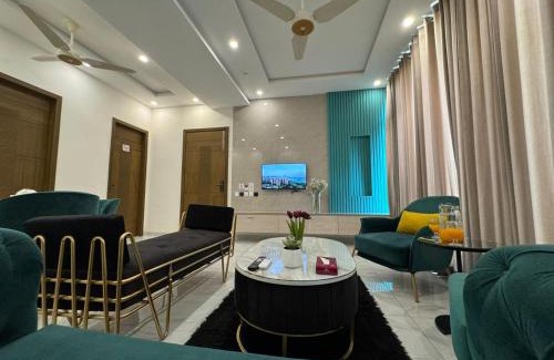 Lahore Apartamento | Peak Tower