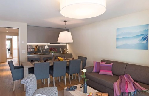 Laax Apartamento | Peaks Place Apartment-Hotel & Spa by Interhome