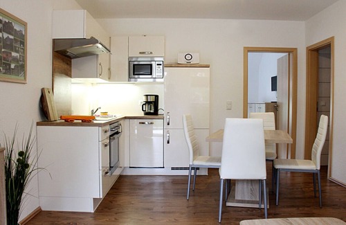 Zutzen Apartamento | Pera - En el árbol frutal