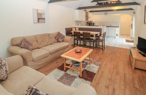 Louth Cabaña | Peardrop Cottage, SALTFLEETBY