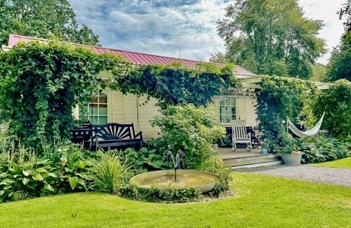 Tollered Casa | Pearl Of The Prairie
