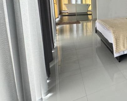 Polonnaruwa Casa | Pearl white residency