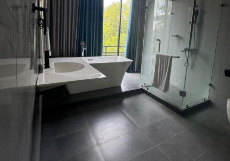 Polonnaruwa Casa | Pearl white residency