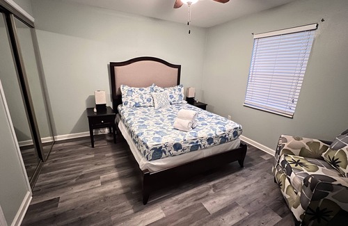 Upper Grand Lagoon Cabaña | Pebble Cottage PCB - 2 miles to beach!