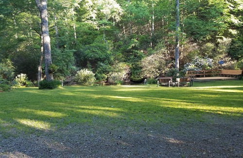 Laurel Fork Casa | Pebble Creek 23acrs Retiro Mágico Laurel Fork Stream-Sleep 16 Bodas / Reunión