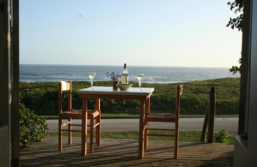 Port Elizabeth Casa | Pebbles Beach Cottage