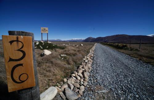 Twizel Casa | Pedalfish Cottages - Galaxy Views