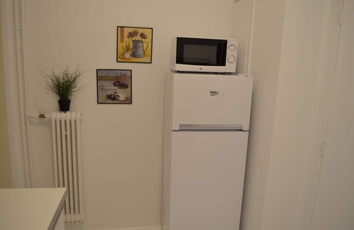 Athens City Centre Apartamento | PEDION AREOS PARK 6 (4-bedr) Metro en 30m, en el corazón de Atenas