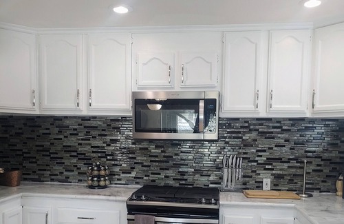 Westside Costa Mesa Casa | Peek-a-boo Ocean View 1.5 miles to the sand
