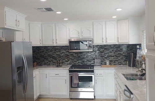 Westside Costa Mesa Casa | Peek-a-boo Ocean View 1.5 miles to the sand