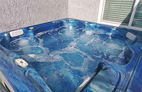 Westside Costa Mesa Casa | Peek-a-boo Ocean View 1.5 miles to the sand