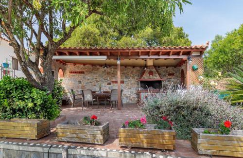 Alikias Casa | Pefkos Cottage