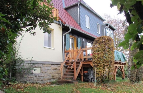 Reinhardtsdorf-Schoena Casa | Peine Cómoda residencia de vacaciones