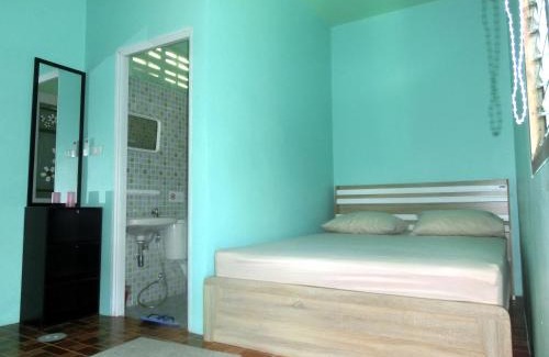 Talat Yai Apartamento | Pek House