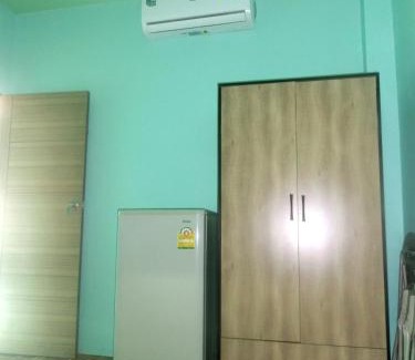 Talat Yai Apartamento | Pek House