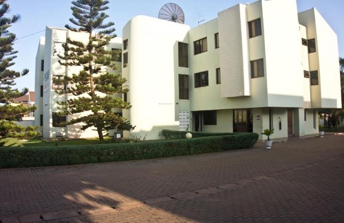 Accra Hotel | Pekan Hotel