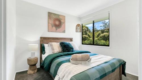 Repton Casa | Peking Duck - Sleeps 7, Luxe Riverside Retreat