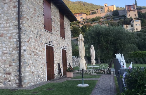 Villavetro Casa | PELACA'- CÓDIGO FAMILIA 6 apartamento