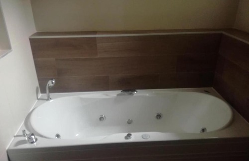 Sremska Mitrovica Apartamento | Pele Apartmani - Apartman 3