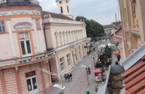 Sremska Mitrovica Apartamento | Pele Apartmani - Apartman 3