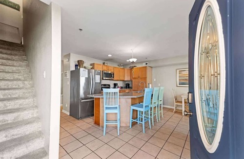 Midtown Ocean City Casa | Pelican 1+2+3 | Entire House 10BR 6.5BA Ocean Side