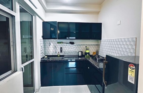 Paud Apartamento | Pelican: 2BHK Modern AC Flat on Baner Road, Pune
