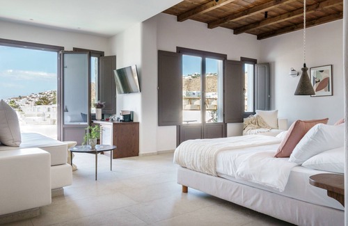 Platis Gialos Hotel | Pelican Bay Hotel