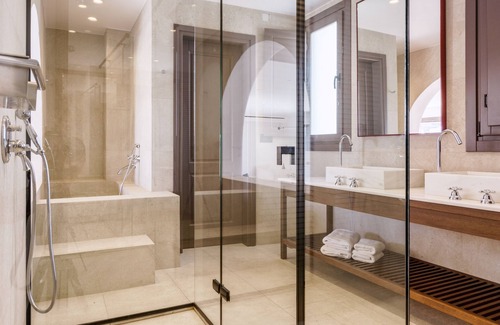Platis Gialos Hotel | Pelican Bay Hotel