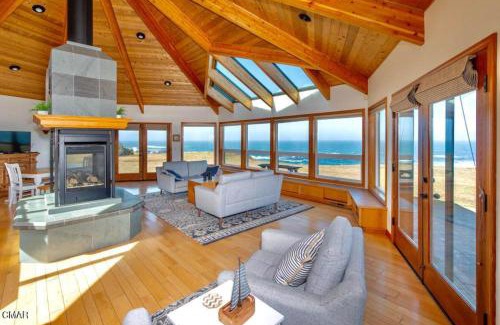 Fort Bragg Casa | Pelican House