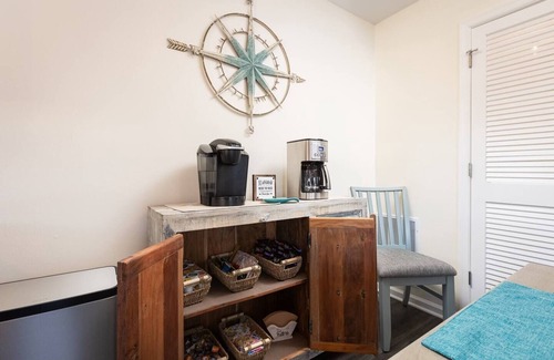 Kitty Hawk Condominio | Pelican's Nook/King Bed/Community Pool-Tennis-PB