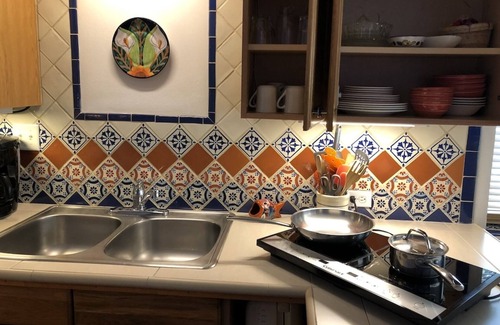 Bahia Kino Apartamento | PELICAN STUDIO: Delicious, private, with porch overlooking the Sea of Cortez.