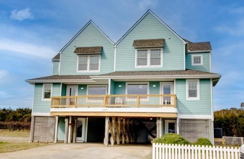 Buxton Casa | Pelican