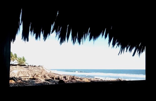 La Libertad Cabina | Pelicano Surf Camp