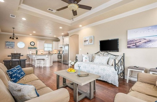 Port Bolivar Casa | Pelicans Landing - Super cute 2 bedroom with a great Gulf view!