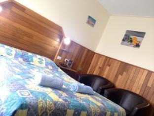 San Remo Hotel | Pelicans Motel San Remo