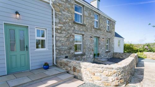 Llangefni Casa | Pen y Fan Bellaf