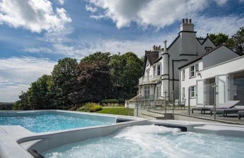 Penally Casa | Penally Manor - Luxurious Manor House - Tenby