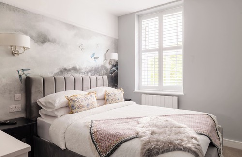 Treorchy Hotel | Pencelli Hotel
