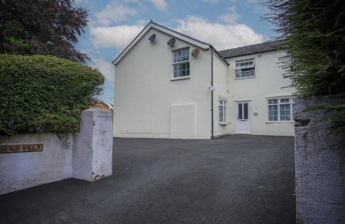 Amroth Casa | Pendeilo Villa - 5 Bedroom Holiday Home - Amroth